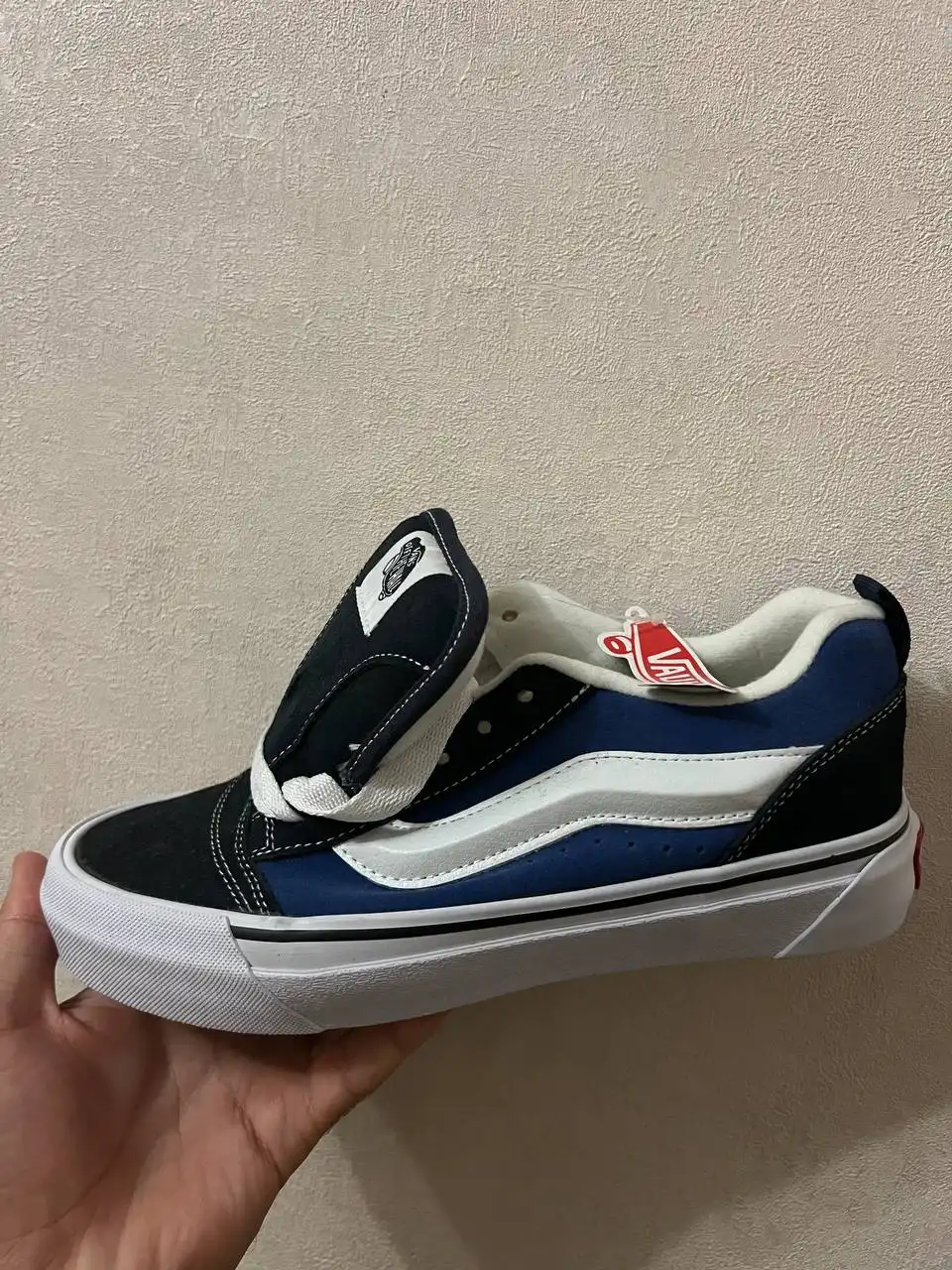 Новые кроссовки VANS размер 40 - Обувь (Одежда) в Краснодар