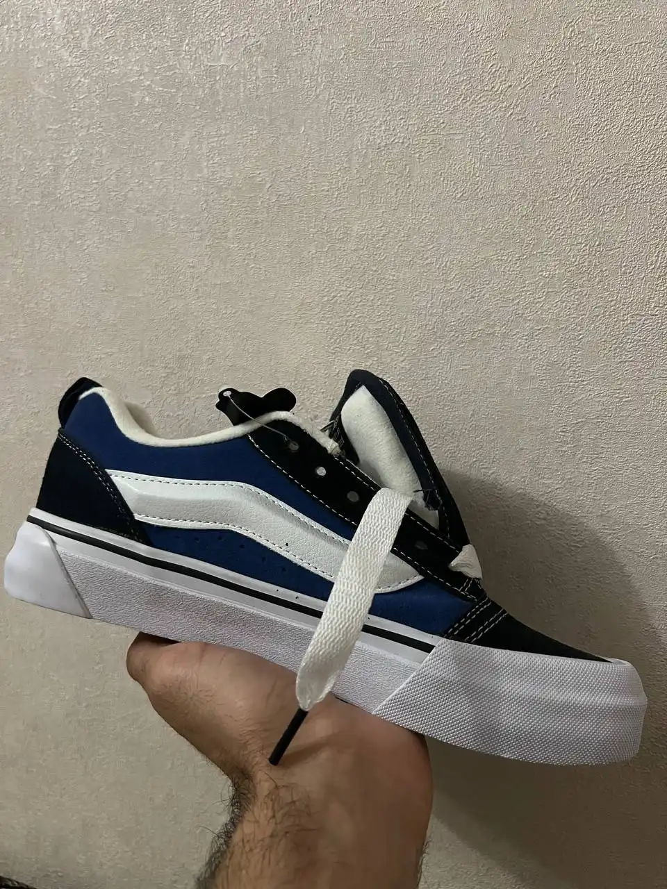 Новые кроссовки VANS размер 40 - Обувь (Одежда) в Краснодар