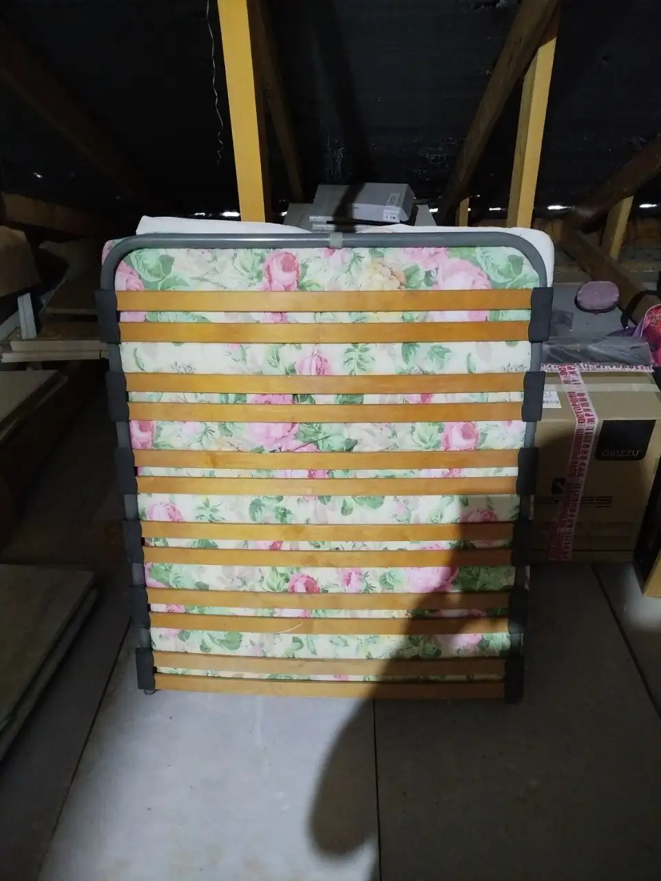 Продам раскладушки, робот пылесос, корсет комплект - Барахолка в Краснодар