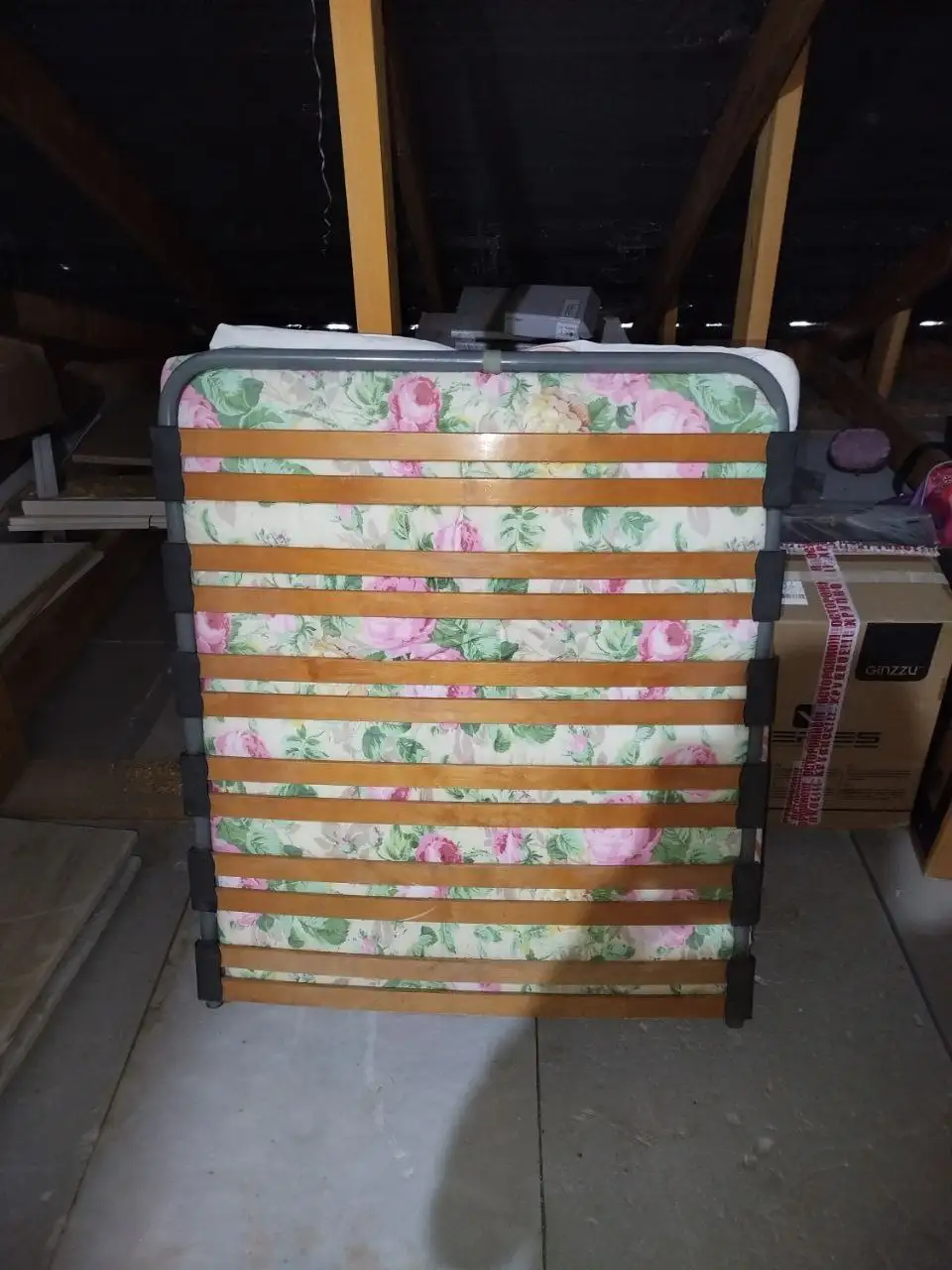 Продам раскладушки, робот пылесос, корсет комплект - Барахолка в Краснодар