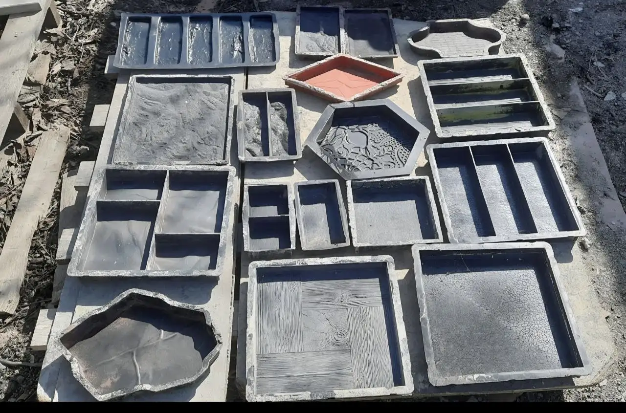 Продам б/у формы для тротуарной плитки - Формы для тротуарной плитки (Готовый бизнес и оборудование) в Краснодар