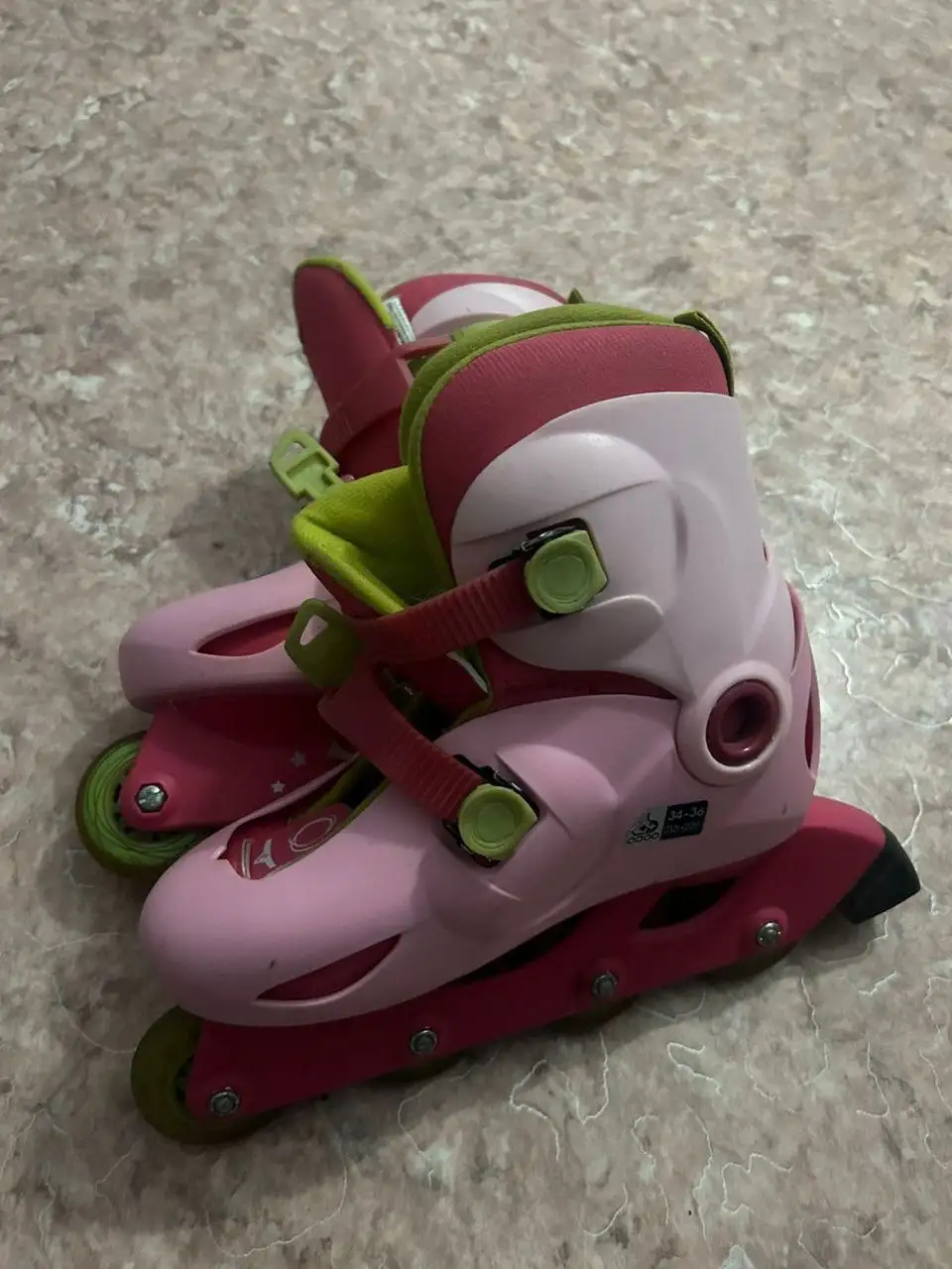 Продажа роликовых коньков для девочки - Роликовые коньки (Хобби и отдых) в Краснодар