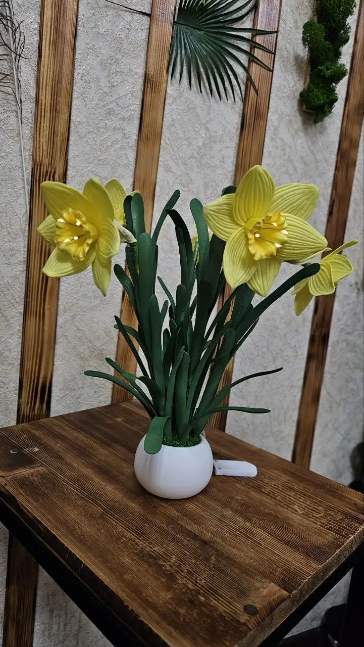 Эксклюзивный светильник в форме нарциссов ручной работы - Освещение (Для дома и дачи) в Краснодар