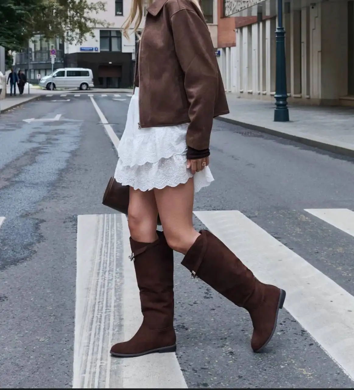 Демисезонные сапоги размер 36 - Обувь (Одежда) в Краснодар