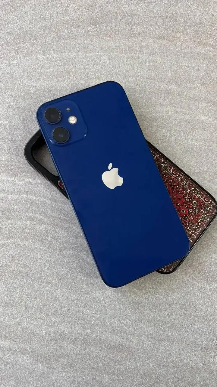 Смартфон iPhone 12 Mini 256 ГБ б/у - Смартфоны и телефоны (Электроника) в Краснодар