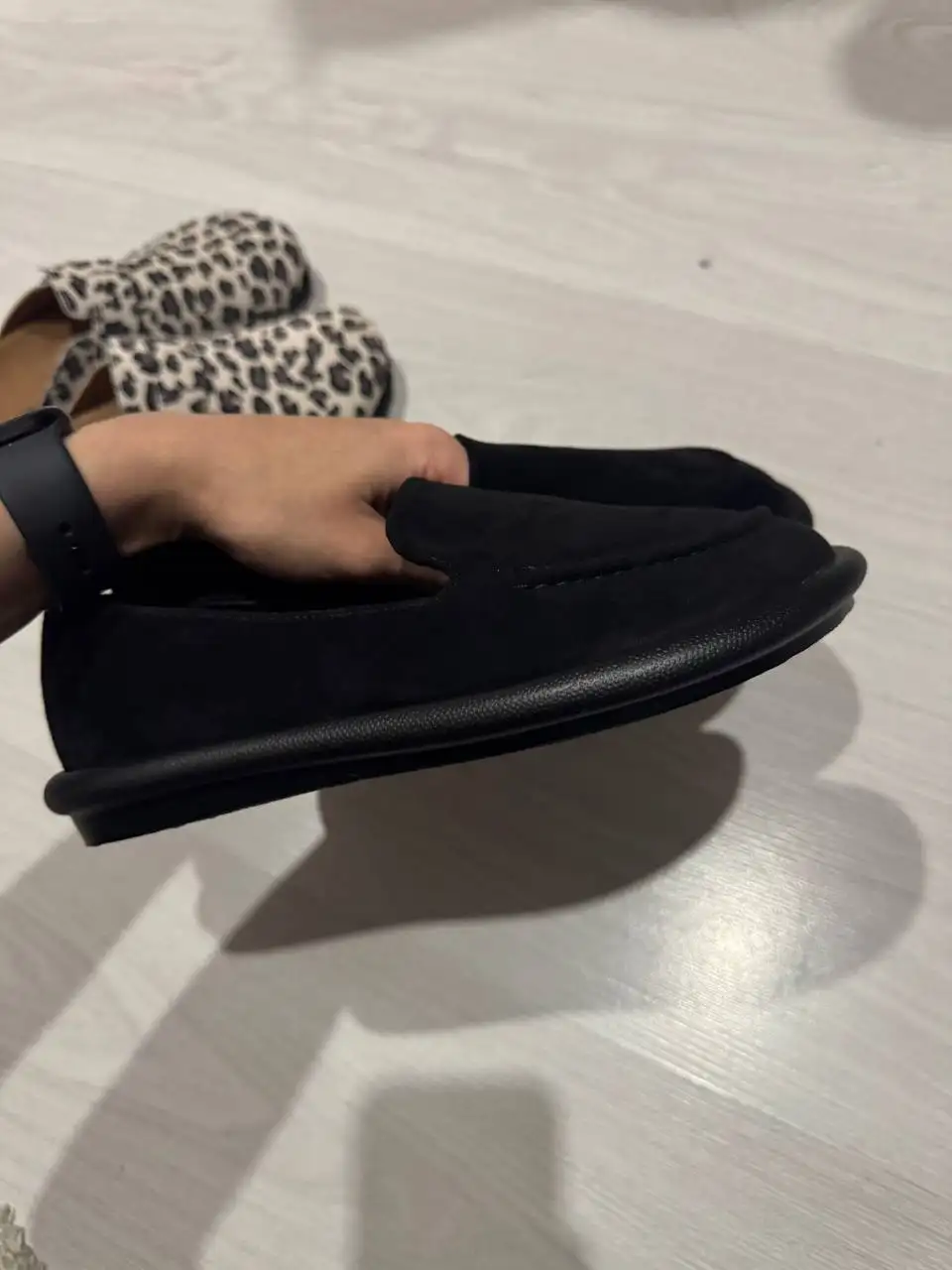 Продам новую обувь не подошла по размеру - Обувь (Одежда) в Краснодар