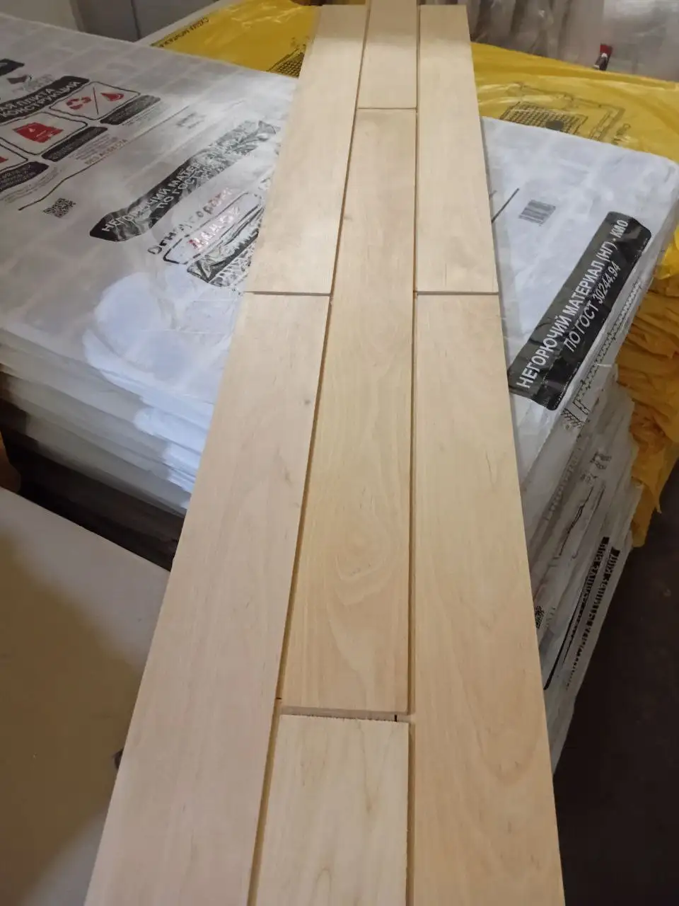Паркет стеновой остатки ольха белорусская - Отделочные материалы (Для дома и дачи) в Краснодар