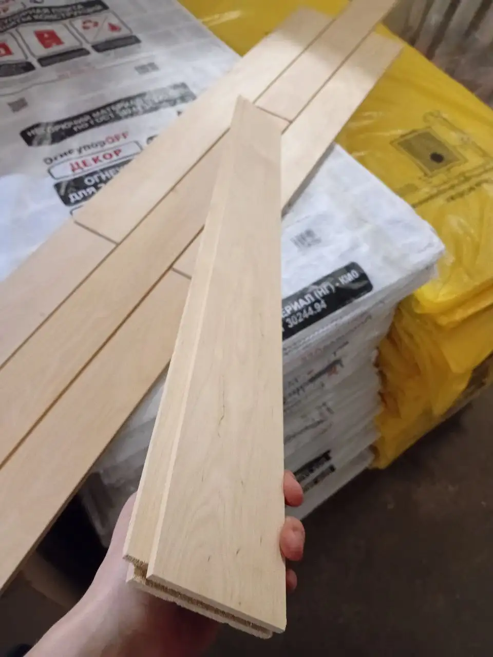 Паркет стеновой остатки ольха белорусская - Отделочные материалы (Для дома и дачи) в Краснодар