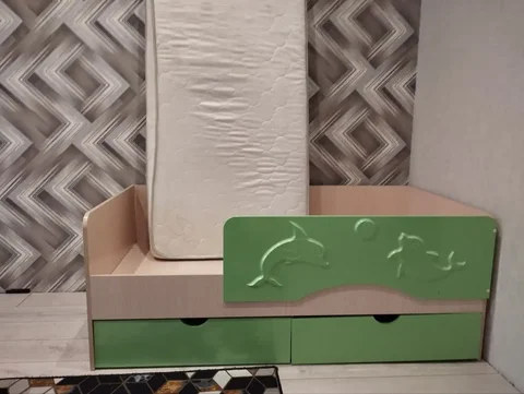 Продам детскую кровать с матрасом - Товары для детей в Краснодар