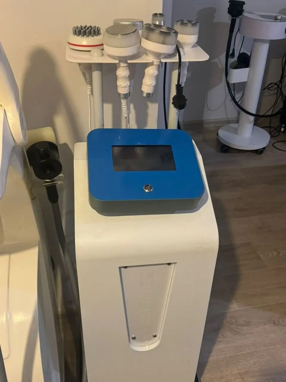 Продажа оборудования для массажного кабинета - Оборудование для массажа (Готовый бизнес и оборудование) в Краснодар