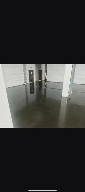 Промышленные полы и покрытия для ангаров и дворов - Косметологические услуги в Краснодар