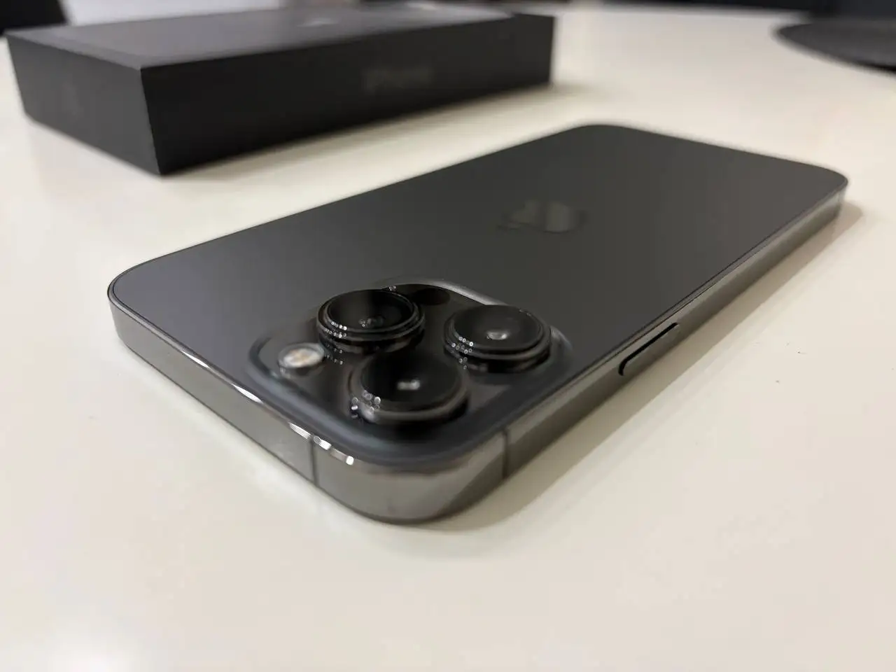 iPhone 13 Pro Max в идеальном состоянии - Смартфоны (Электроника) в Краснодар