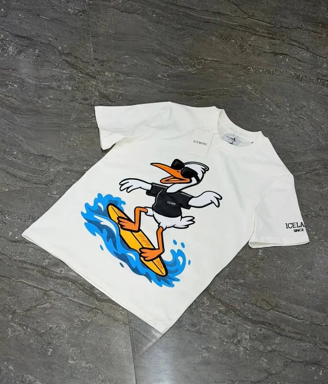 Эксклюзивные футболки премиум-качества от бренда Iceberg - Футболки (Одежда) в Краснодар