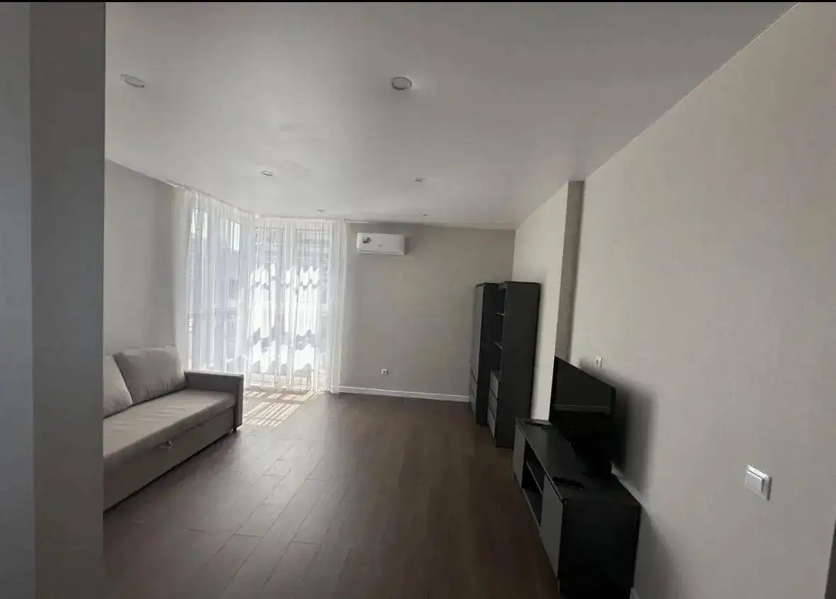 Стильная 2-комнатная квартира с евроремонтом в Прикубанском округе - Аренда квартир (Недвижимость) в Краснодар