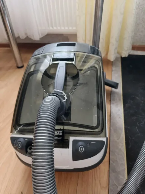 Продам пылесос Томас - Для дома и дачи в Краснодар