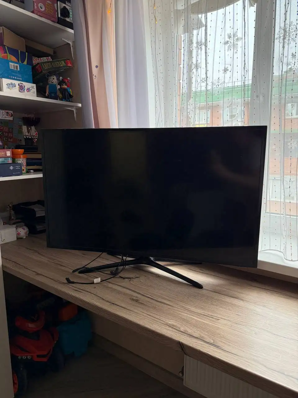 Телевизор Samsung UE42F5500AK - Телевизоры (Электроника) в Краснодар