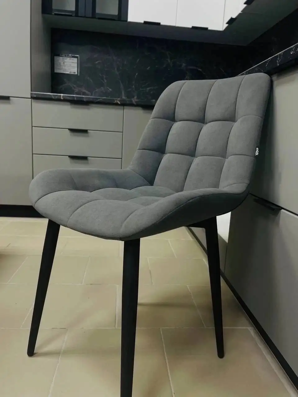 Продажа в нескольких расцветках в Краснодаре - Барахолка в Краснодар