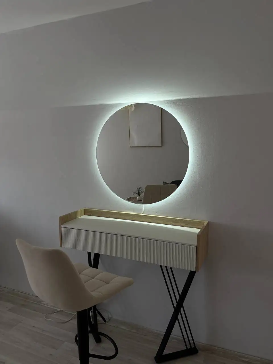 Аренда рабочего места в центре для мастеров бьюти сферы - Аренда помещений (Услуги) в Краснодар