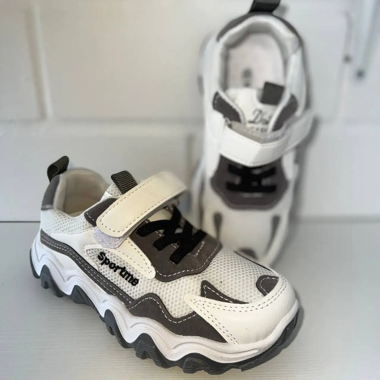 Продаю новые кроссовки - Обувь (Одежда) в Краснодар