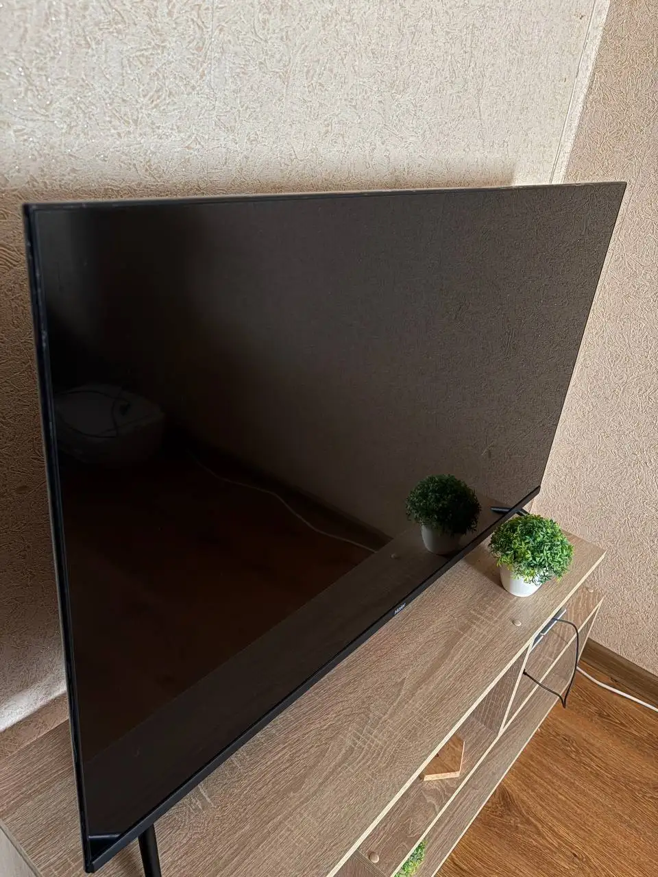 Продам телевизор Haier Smart TV 43 дюйма - Телевизоры (Электроника) в Краснодар