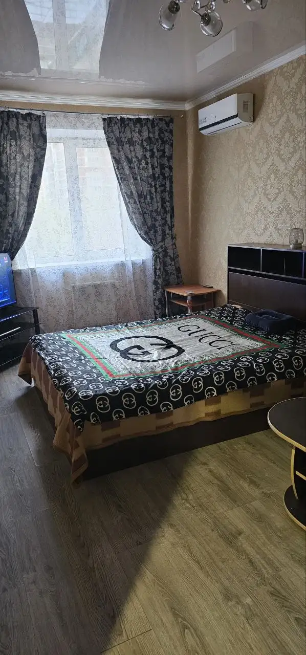 Сдам квартиру на Московской - Аренда комнат (Недвижимость) в Краснодар