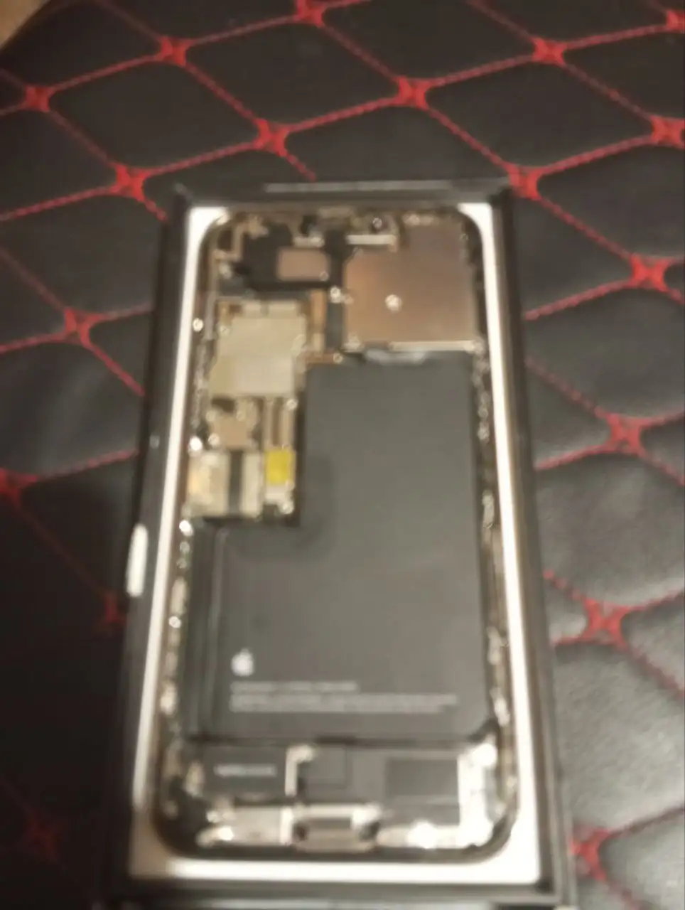 Барахолка Apple iPhone в Чебоксарах - Смартфоны (Электроника) в Чебоксары