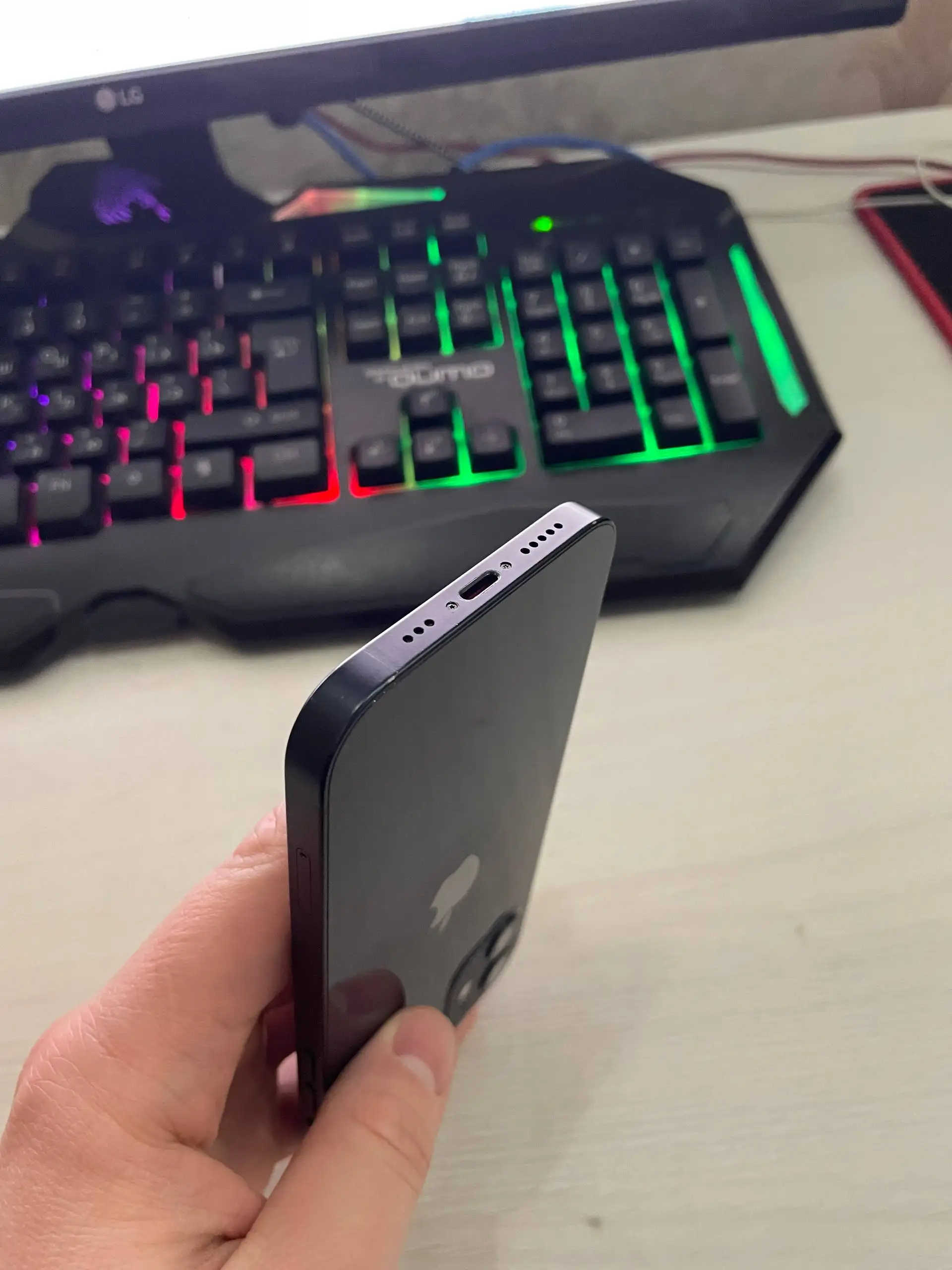 Продам iPhone 12, 64 ГБ - Смартфоны (Электроника) в Чебоксары