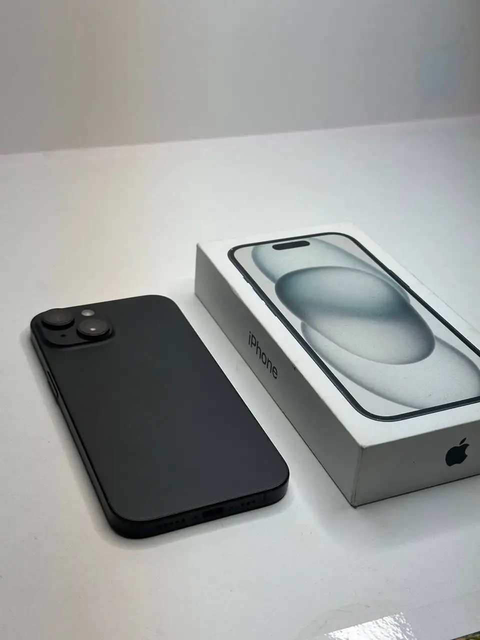 Продается iPhone 15 в идеальном состоянии - Смартфоны (Электроника) в Чебоксары