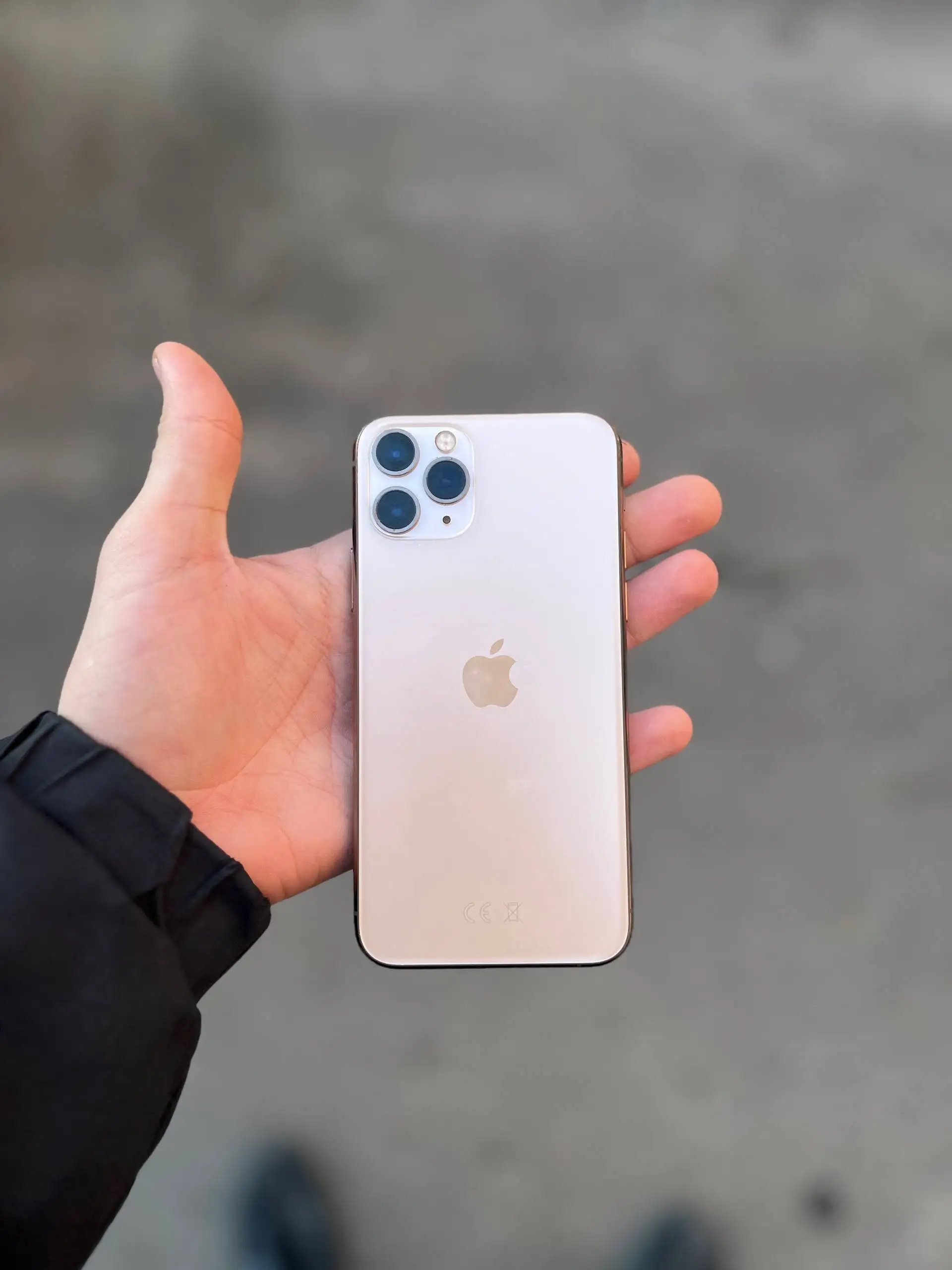 Продам iPhone 11 Pro 64GB - Смартфоны (Электроника) в Чебоксары