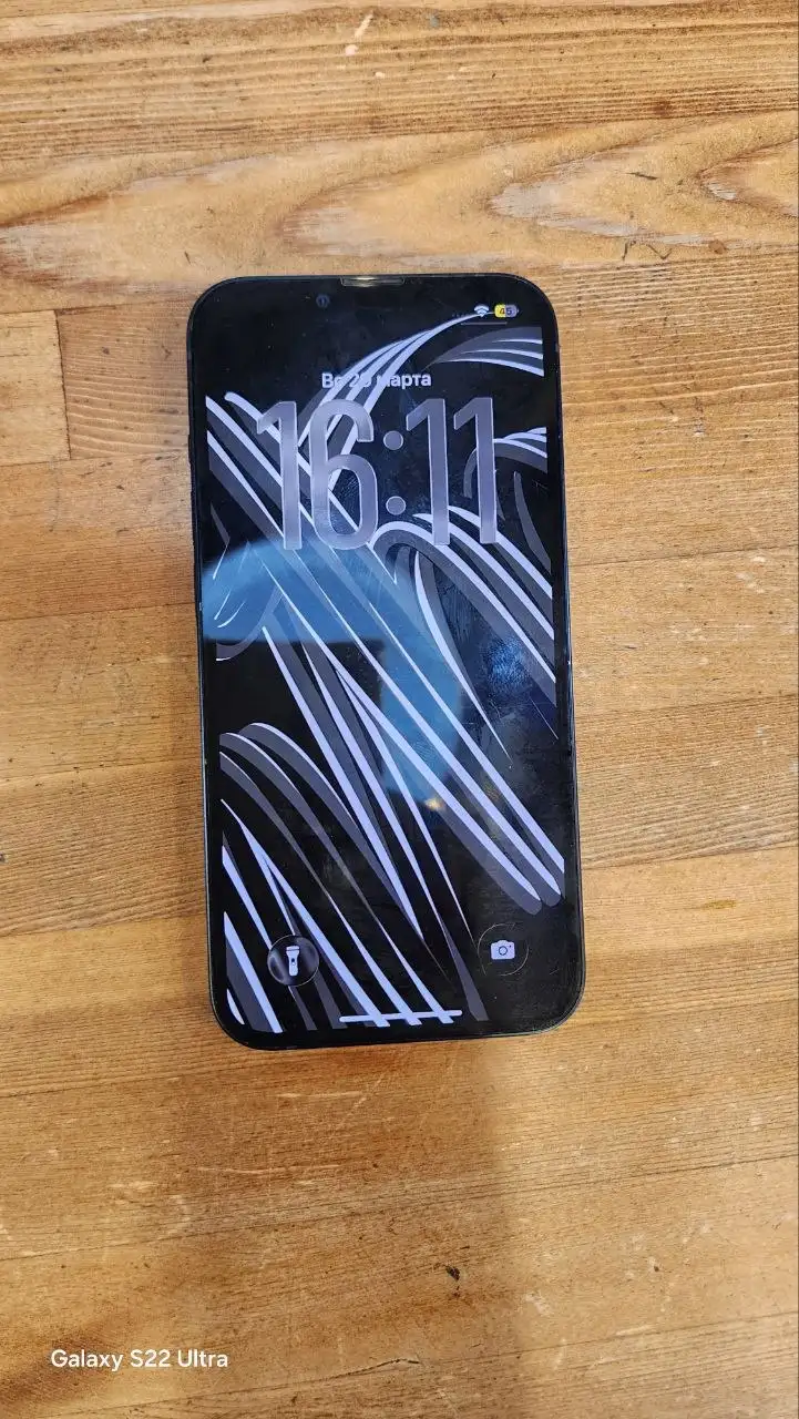 Продажа б/у Apple iPhone - Смартфоны (Электроника) в Чебоксары