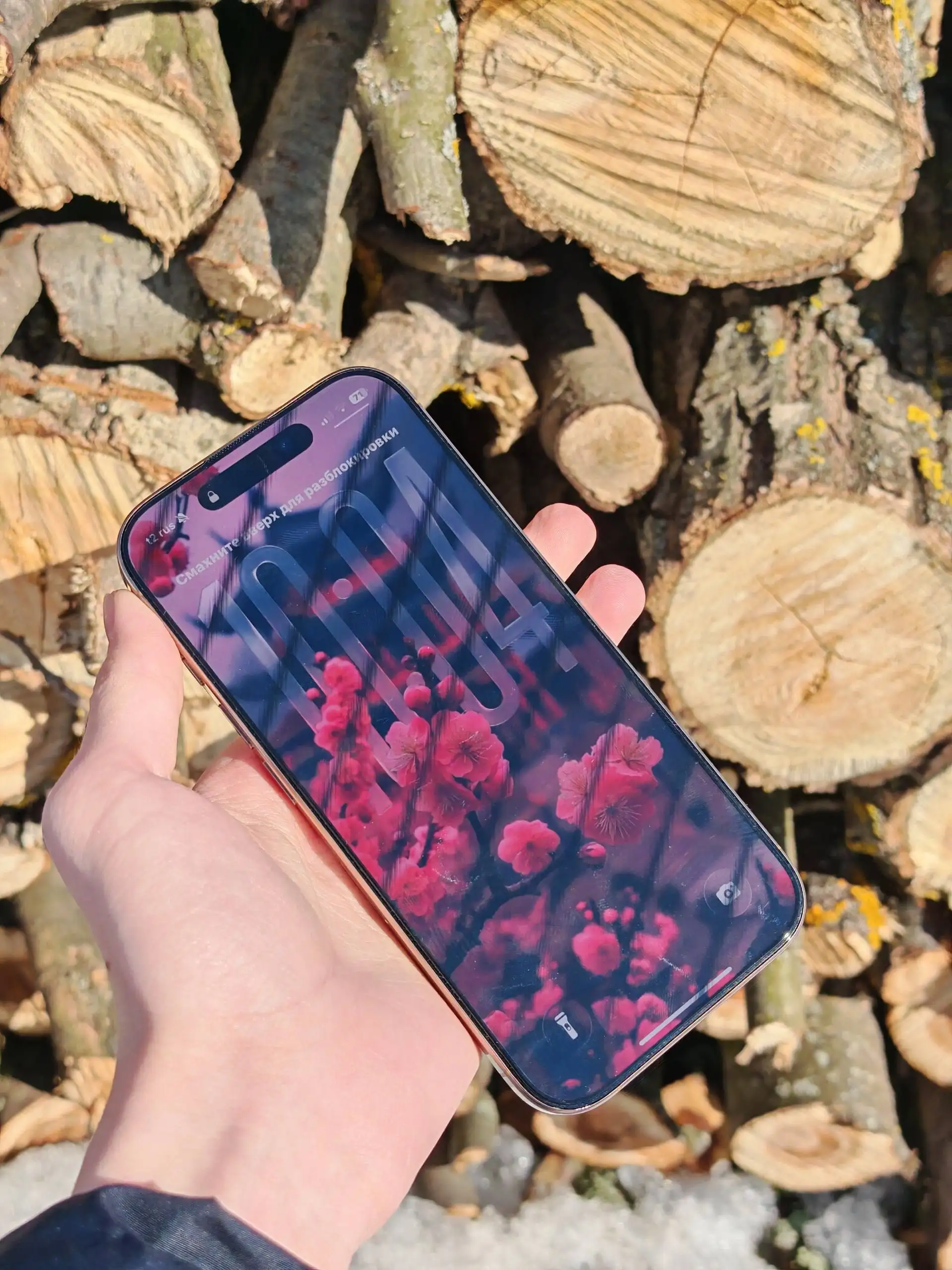 iPhone 16 Pro 256 Gb с царапинами и коцкой - Смартфоны (Электроника) в Чебоксары