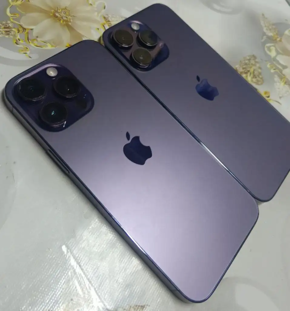 Продажа двух iPhone 14 Pro Max - Смартфоны (Электроника) в Чебоксары