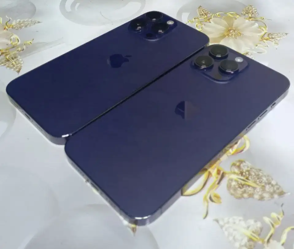 Продажа двух iPhone 14 Pro Max - Смартфоны (Электроника) в Чебоксары