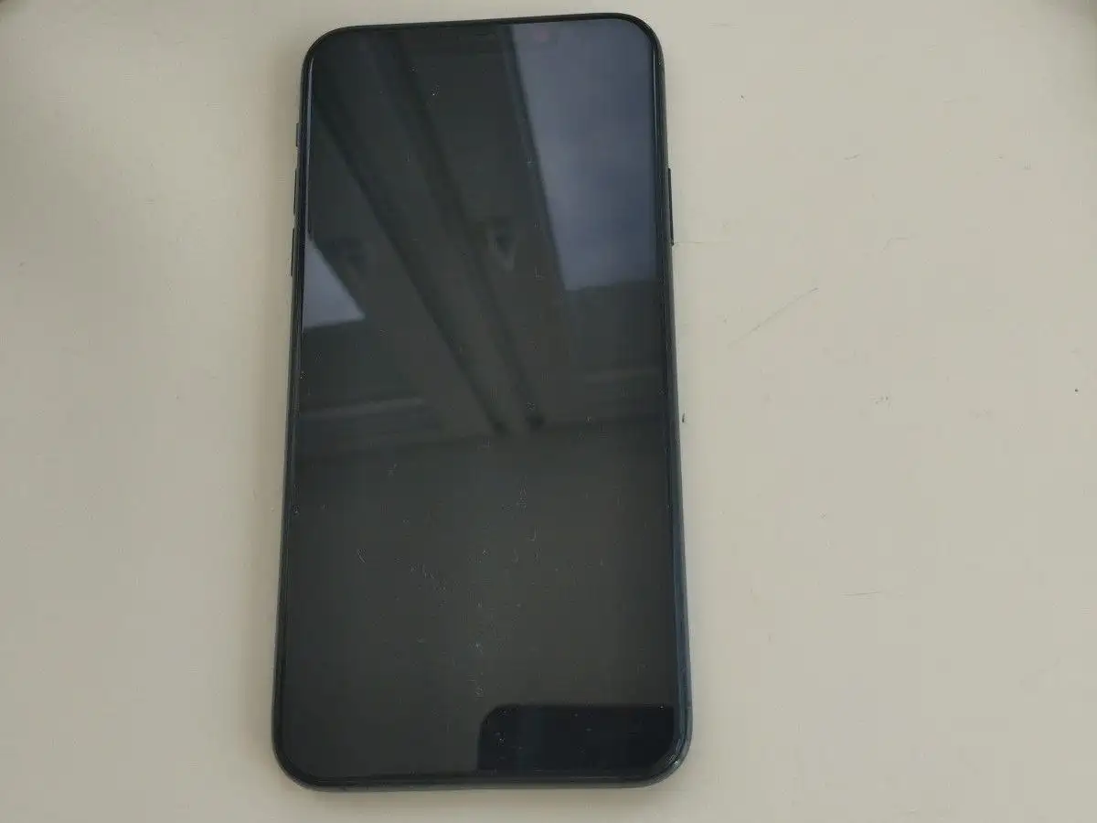 IPhone 11 pro max 256 гб sim + Esim в идеальном состоянии - Смартфоны (Электроника) в Чебоксары