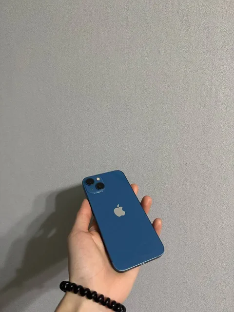 Продам iPhone 13 128 ГБ - Компьютерные клавиатуры в Чебоксары