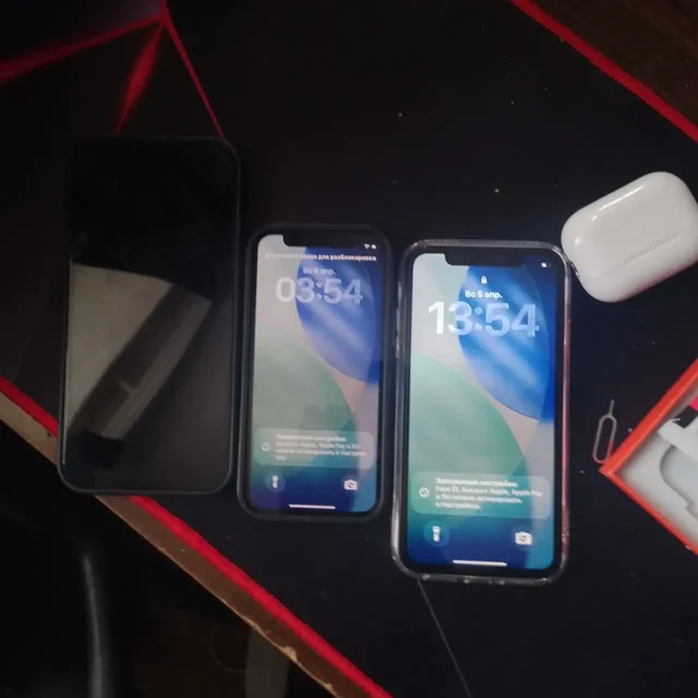 Продажа айфонов 11, 12 мини и 13 про макс с разным состоянием - Компьютерные клавиатуры в Чебоксары