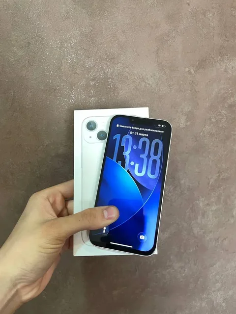 Продам iPhone 13 128 ГБ белый - Зарядные устройства и аксессуары в Чебоксары