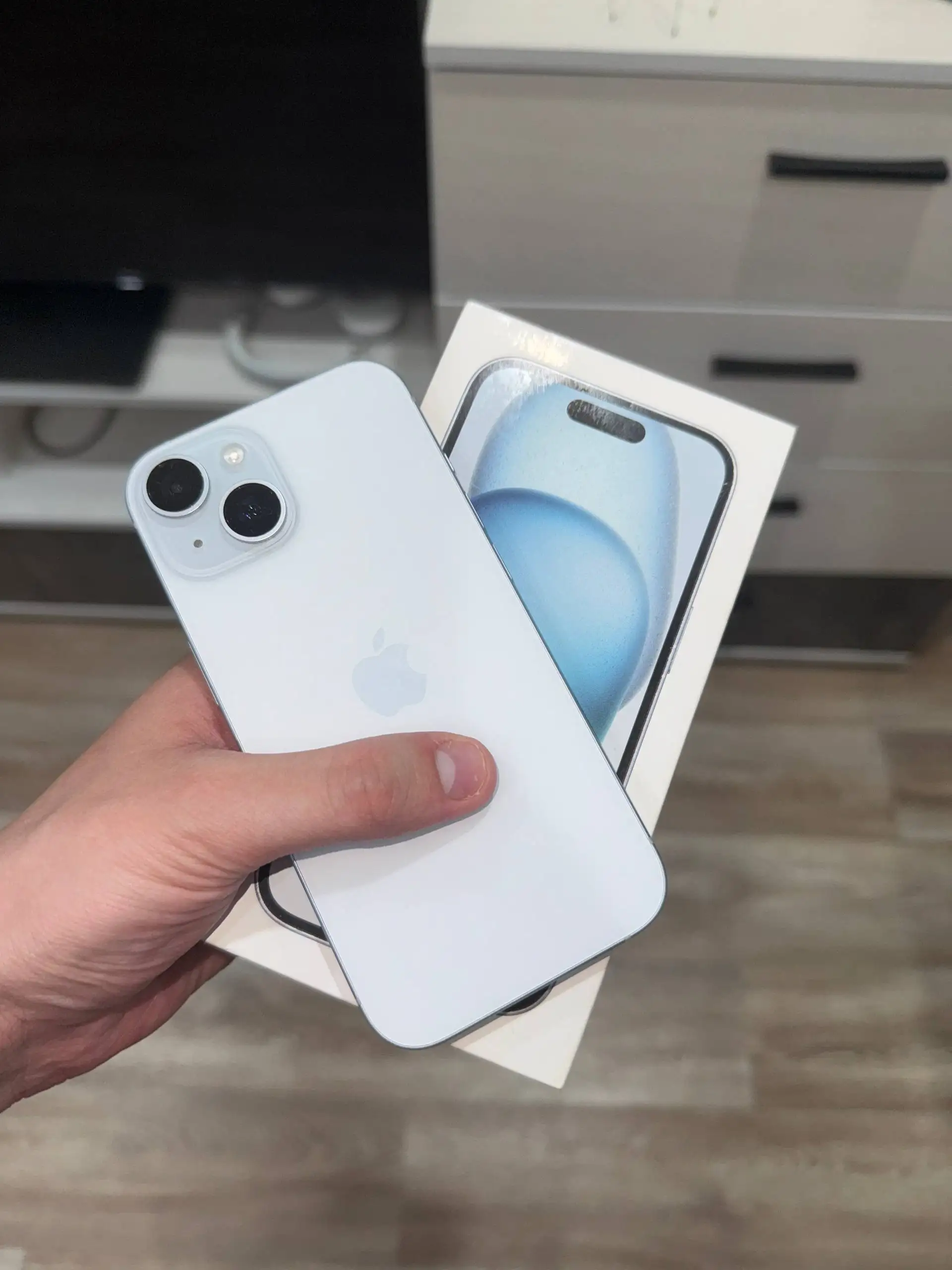 Продам iPhone 15 256 ГБ в отличном состоянии - Смартфоны (Электроника) в Чебоксары
