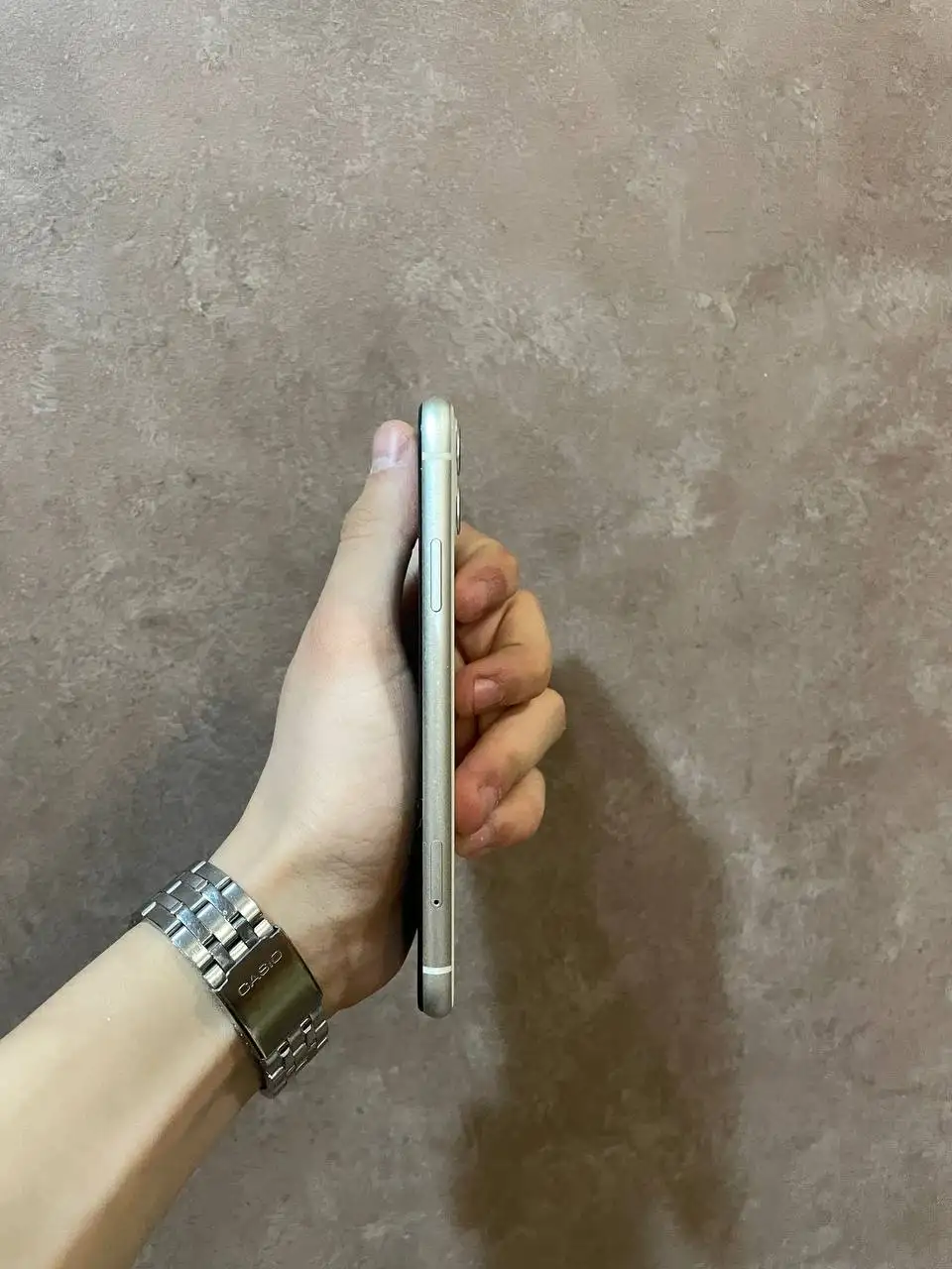 Продажа iPhone 11 128 ГБ в белом цвете - Смартфоны (Электроника) в Чебоксары