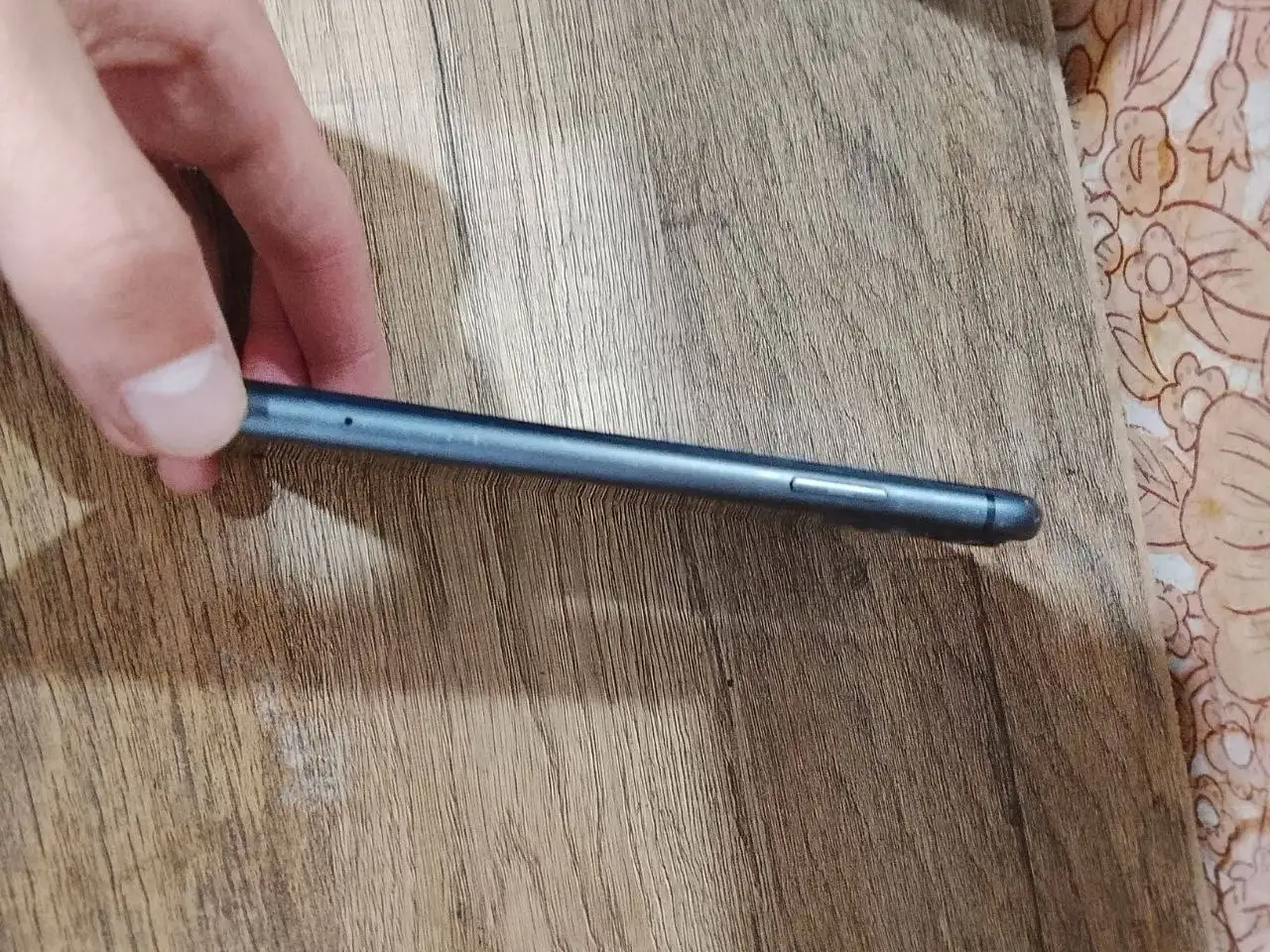 Обмен Apple iPhone с замененным экраном - Смартфоны (Электроника) в Чебоксары