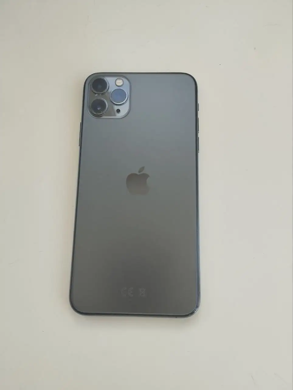 Продажа iPhone 11 Pro Max 256 ГБ - Смартфоны (Электроника) в Чебоксары