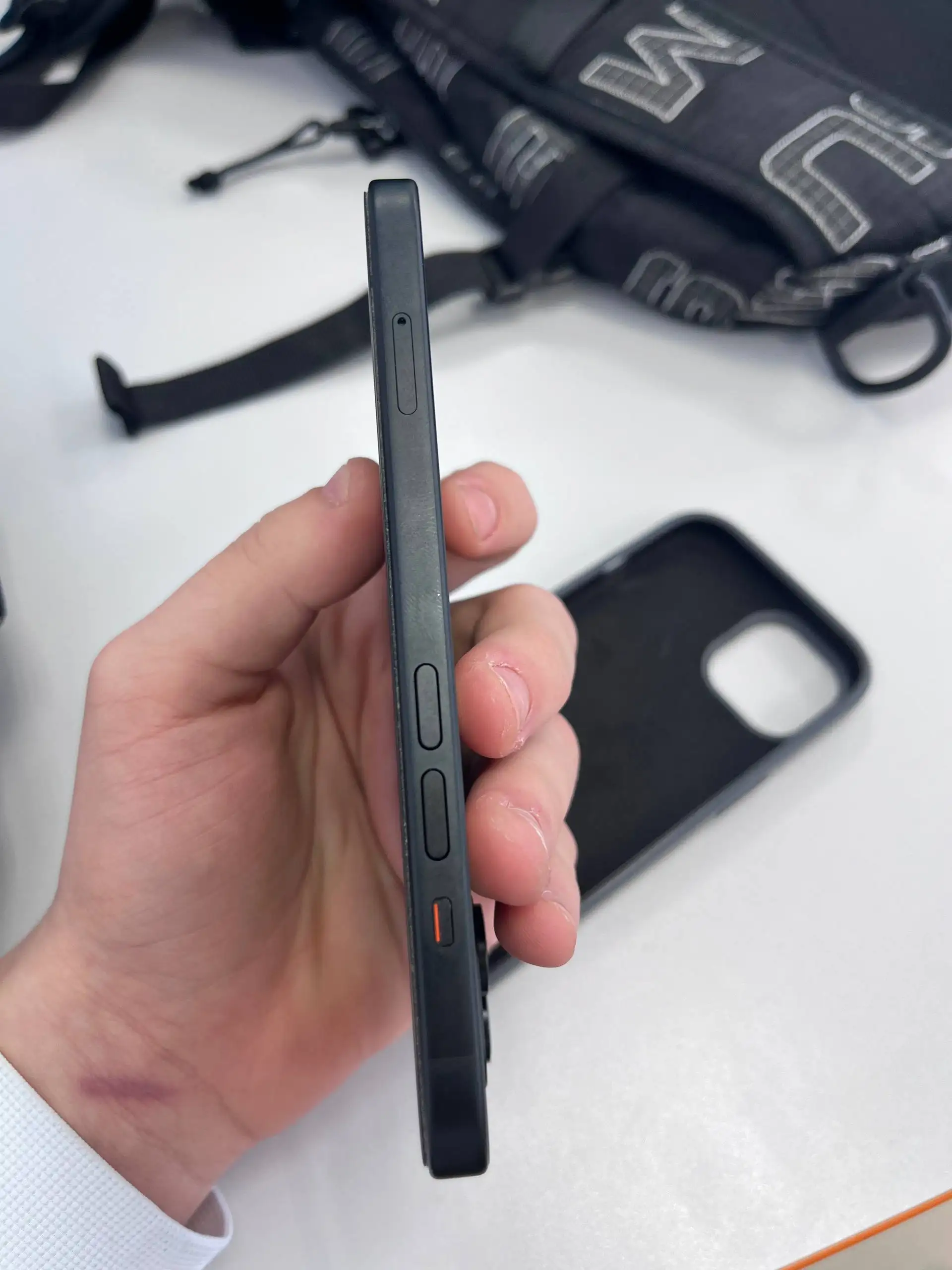 Айфон 15 128 ГБ в Чебоксарах - Смартфоны (Электроника) в Чебоксары