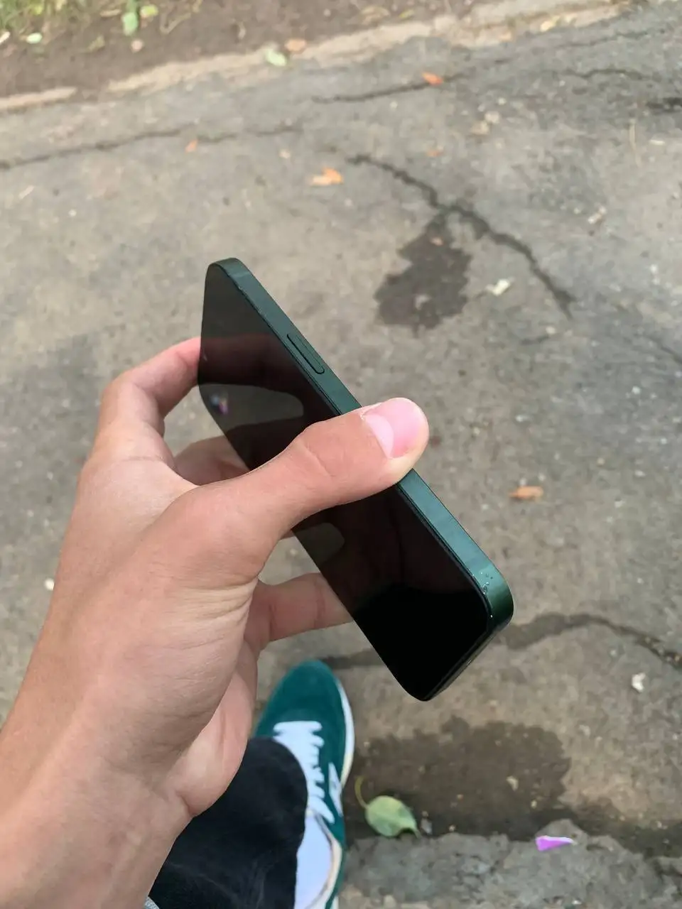 iPhone 13 с заменённым дисплеем - Смартфоны (Электроника) в Чебоксары