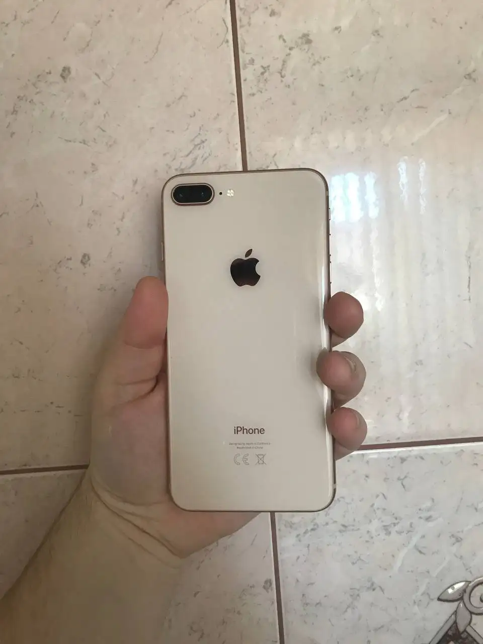 Apple iPhone 8+ 64GB - Смартфоны (Электроника) в Чебоксары