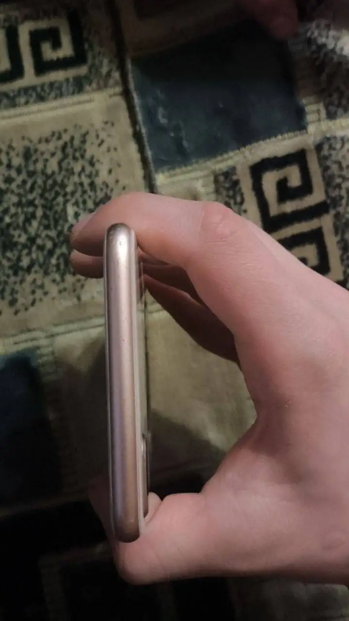 Продам iPhone 8+ - Смартфоны (Электроника) в Чебоксары