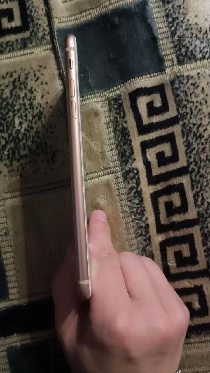 Продам iPhone 8+ - Смартфоны (Электроника) в Чебоксары