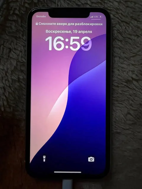 Продам iPhone 11 в идеальном состоянии - Графические планшеты в Чебоксары