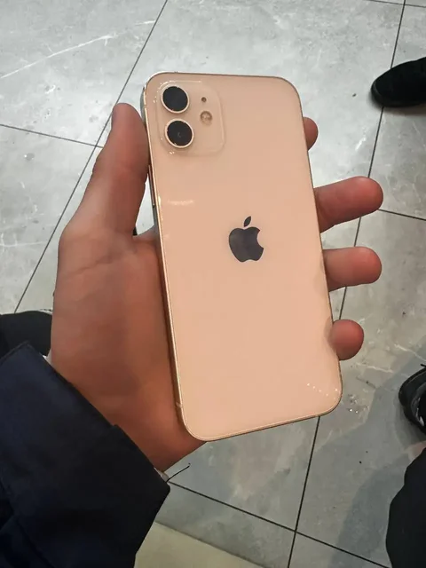 Apple iPhone с аккумулятором 71%, 64 ГБ - Графические планшеты в Чебоксары