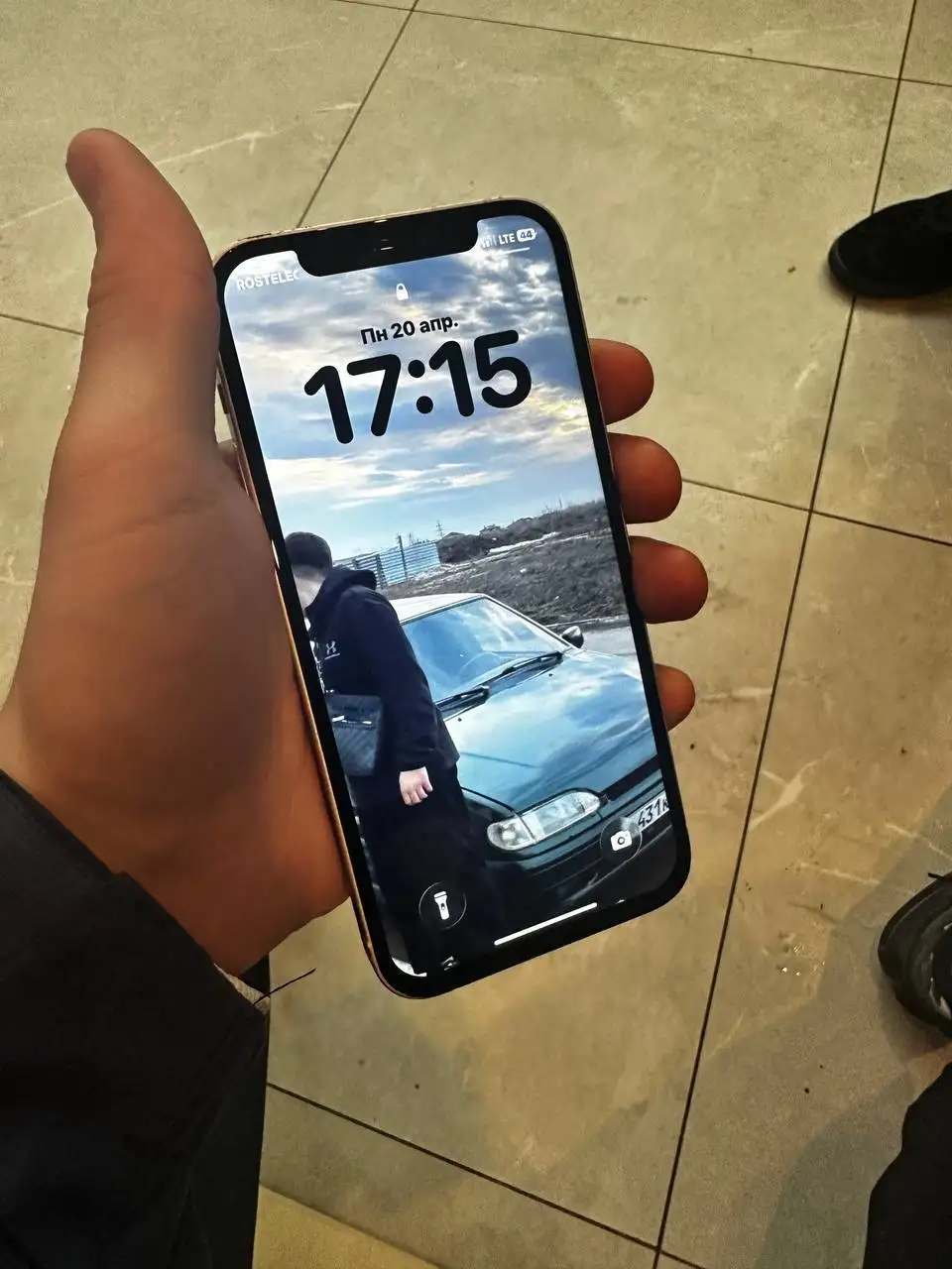 Apple iPhone с аккумулятором 71%, 64 ГБ - Смартфоны (Электроника) в Чебоксары