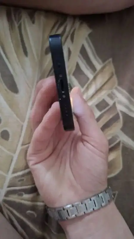 Обмен мини iPhone 12 - Смартфоны (Электроника) в Чебоксары